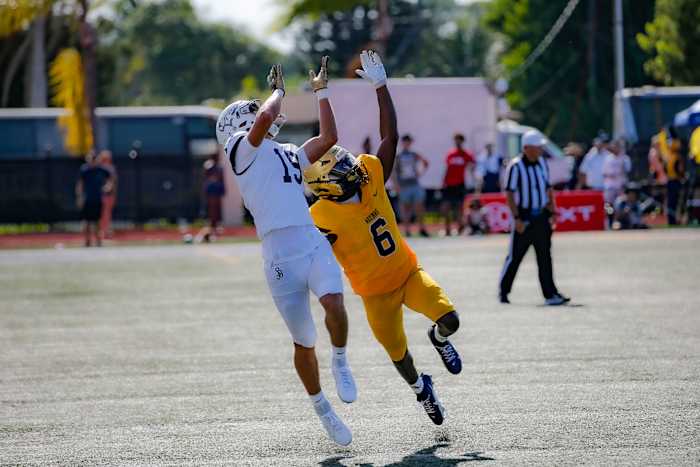 St John Bosco vs St Thomas Aquinas Football - by Matt Christopher 08-26-20231096